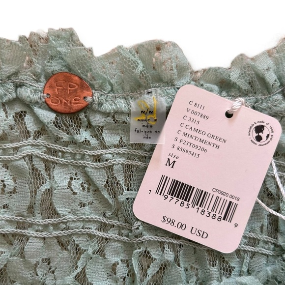 โขSOLDโขโข Free People One Madison Floral Lace Top Sz M Pastel Sage Green - Picture 9 of 10